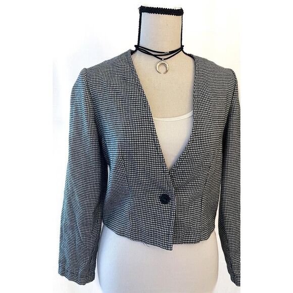 Avon Fashions Houndstooth Jacket | Black & White - Picture 5 of 8